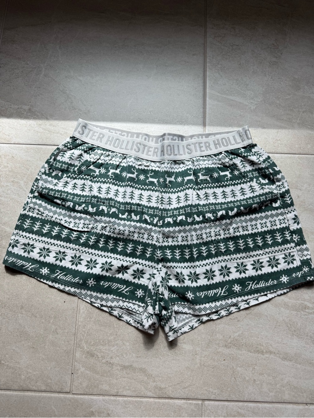 Hollister Green & White Fair Isle Elastic Waist Lounge Shorts